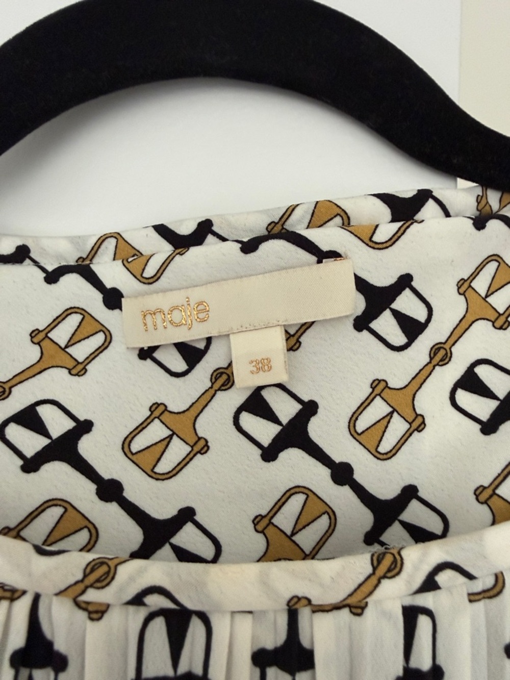 Maje White Black and Gold Geometric-Print Long-Sleeve Dress - Picture 2 of 4